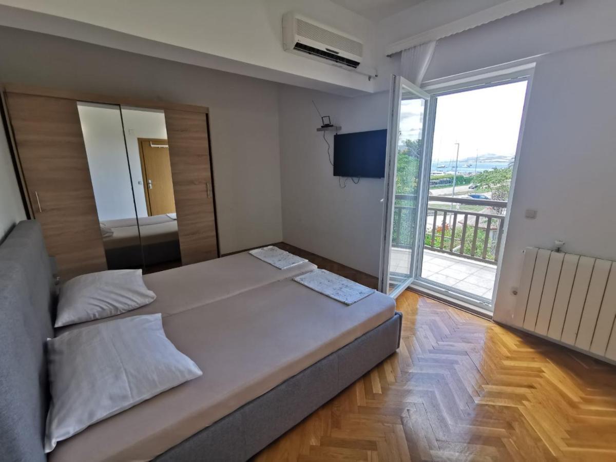Apartment Cirko คาชเตลา ภายนอก รูปภาพ