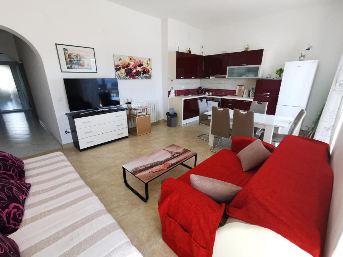 Apartment Cirko คาชเตลา ภายนอก รูปภาพ